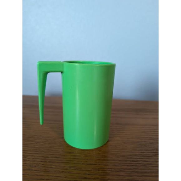 Vintage Walt Disney Doc Mug - Picture 2 of 5